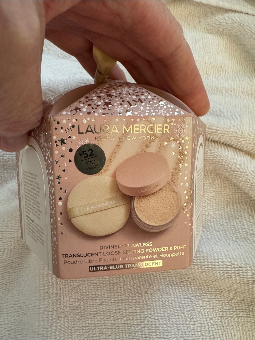 Laura Mercier translucent powder .7oz special gift box